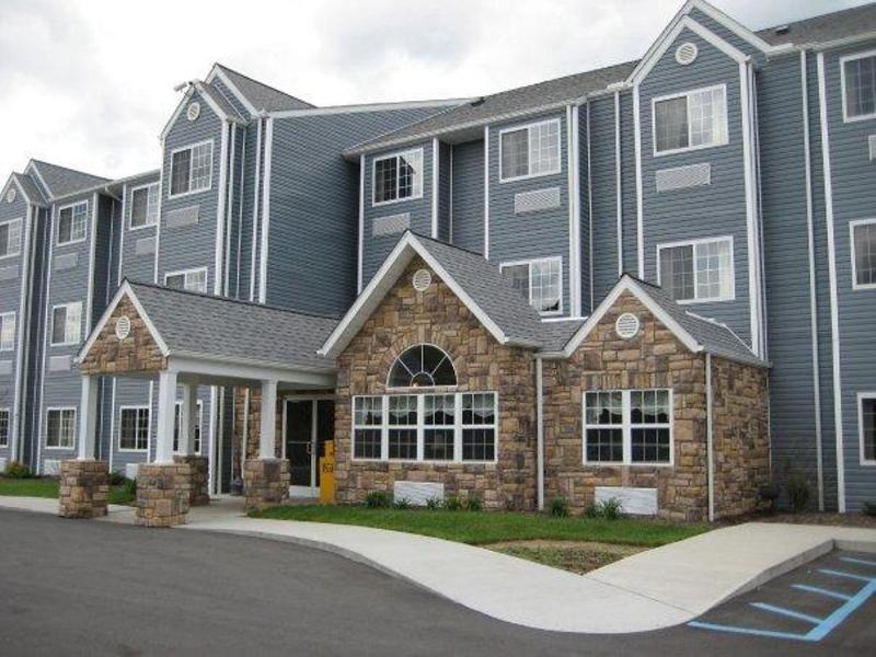Microtel Inn & Suites By Wyndham Hazelton/Bruceton Mills Εξωτερικό φωτογραφία